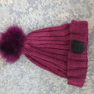 Lined women's winter toque